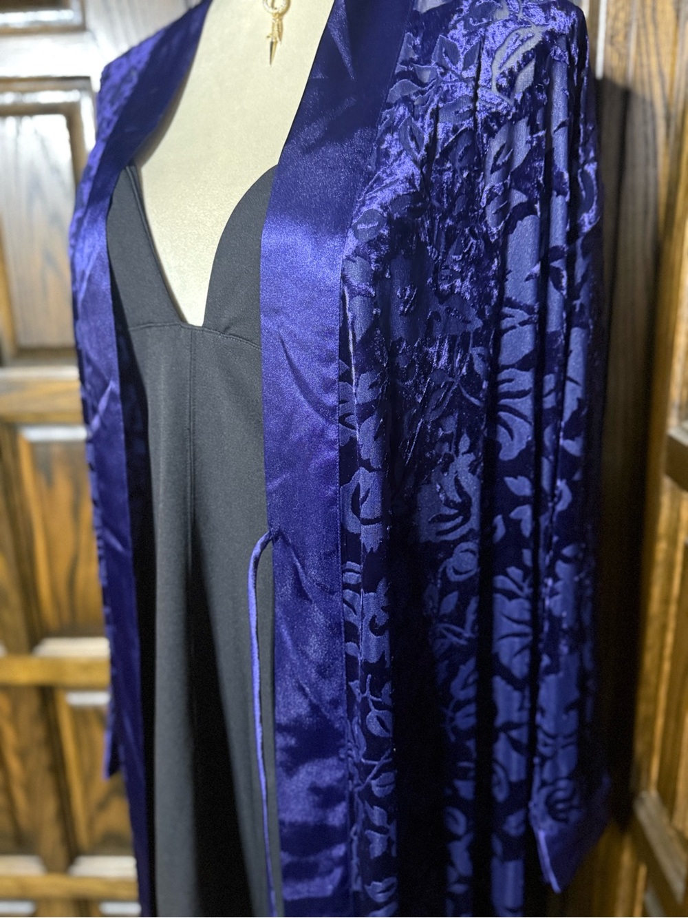 Preview Collection Purple Burnout Velvet Satin Maxi Duster Robe Medium - Picture 6 of 6